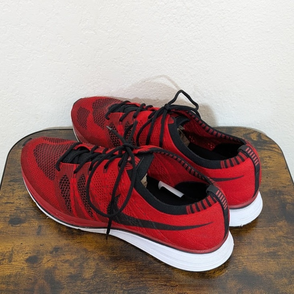 Nike Flyknit Racer Mens Red Black Athletic Running Shoes Sneakers Size 11 - Picture 6 of 15